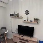 Panos Downtown Flat Appartamento *